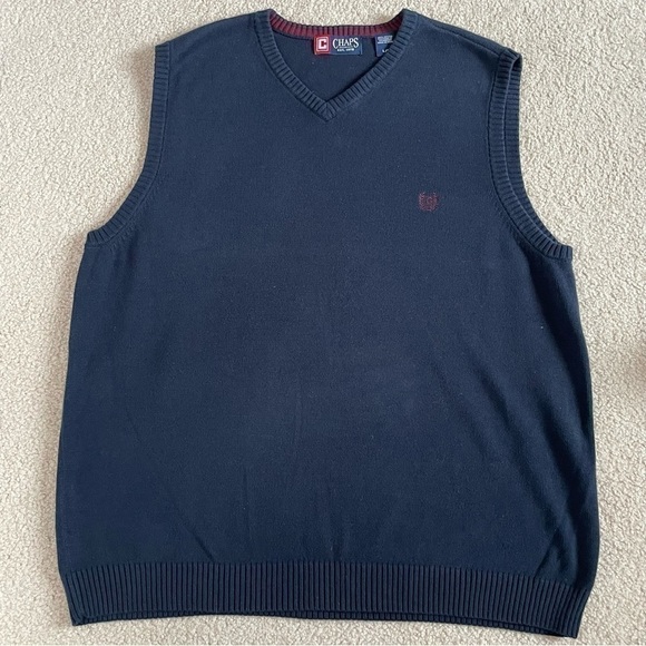 𝅺Chaps Navy Blue V-Neck Sweater Vest in Size Large - Picture 11 of 13